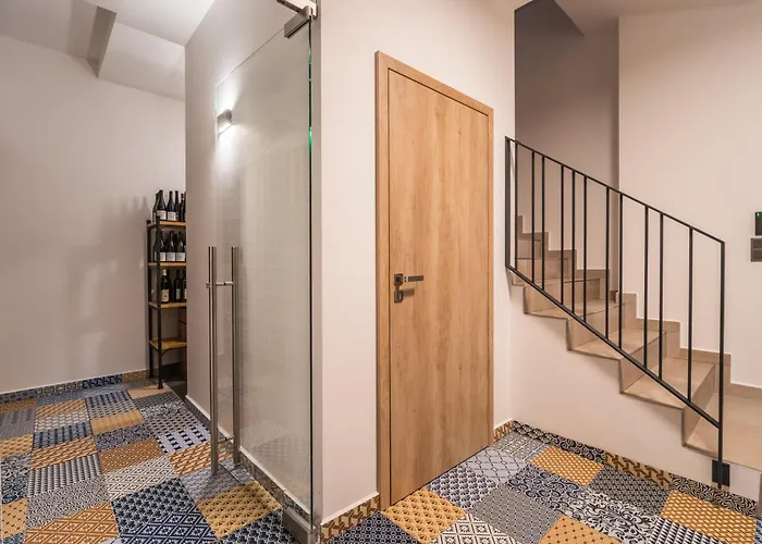 Adalbert Hotel 4*
